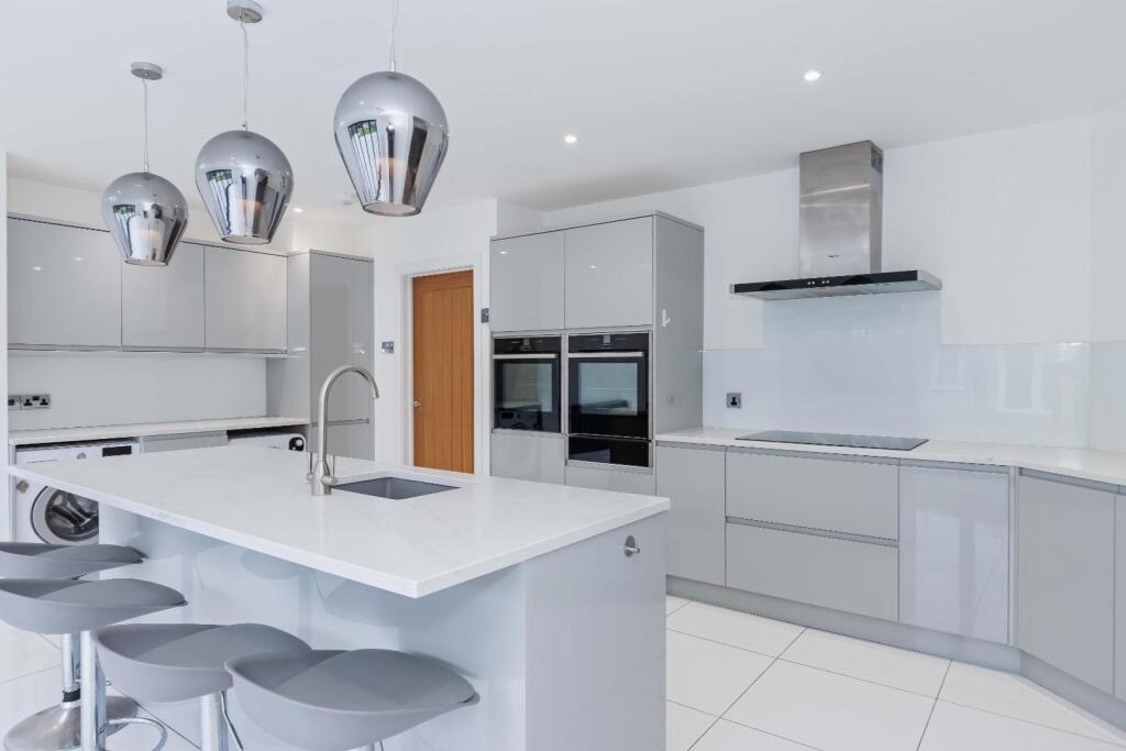 Additional property image - Williams Road, Shoreham-By-Sea