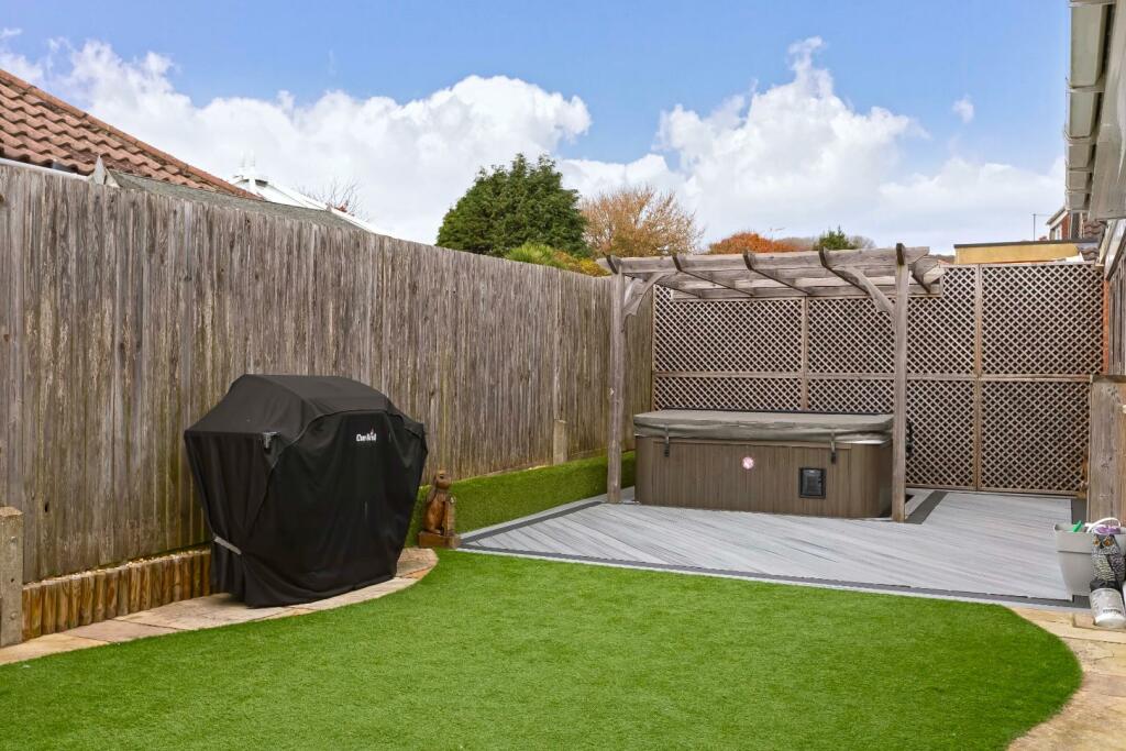 Additional property image - Bramber Close, Sompting, Lancing