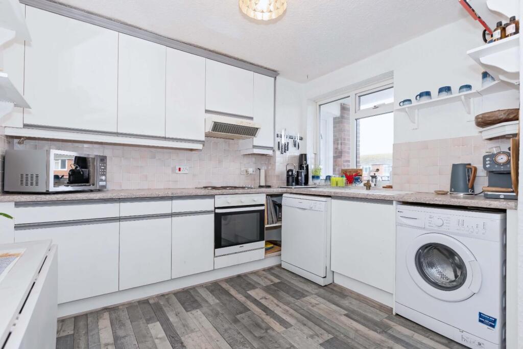 Additional property image - Meadway Court, Southwick, Brighton