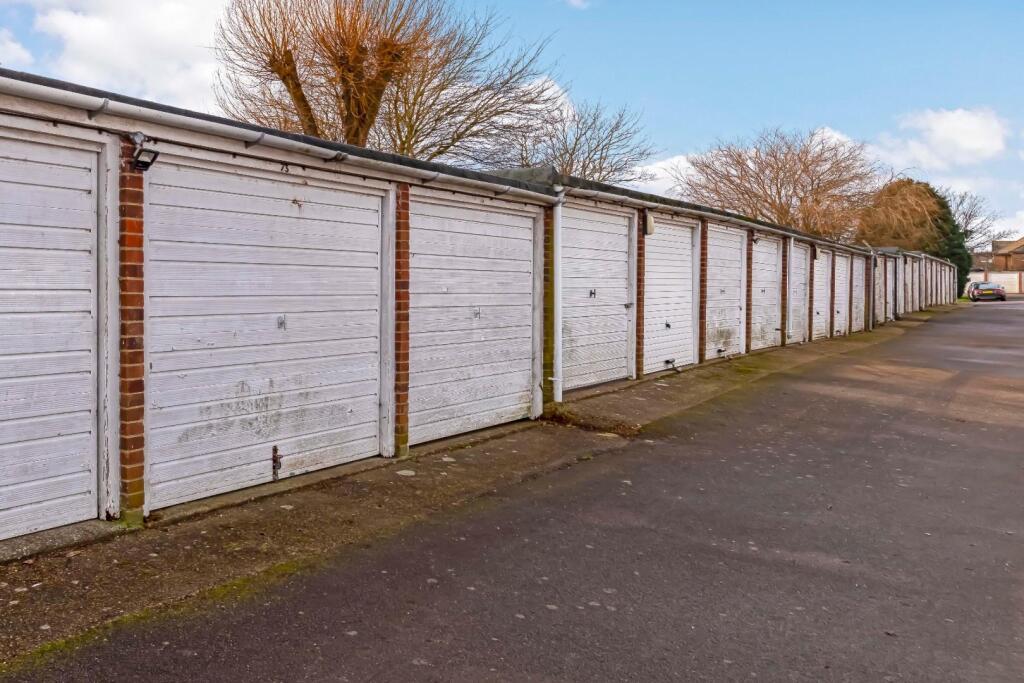 Additional property image - Meadway Court, Southwick, Brighton