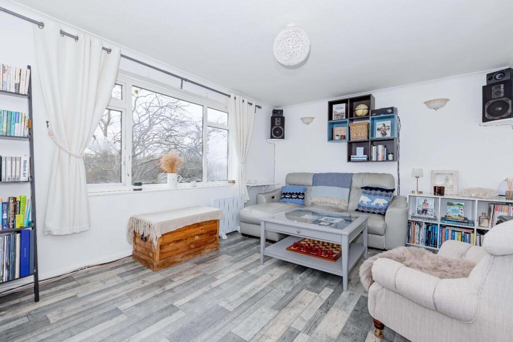 Additional property image - Meadway Court, Southwick, Brighton
