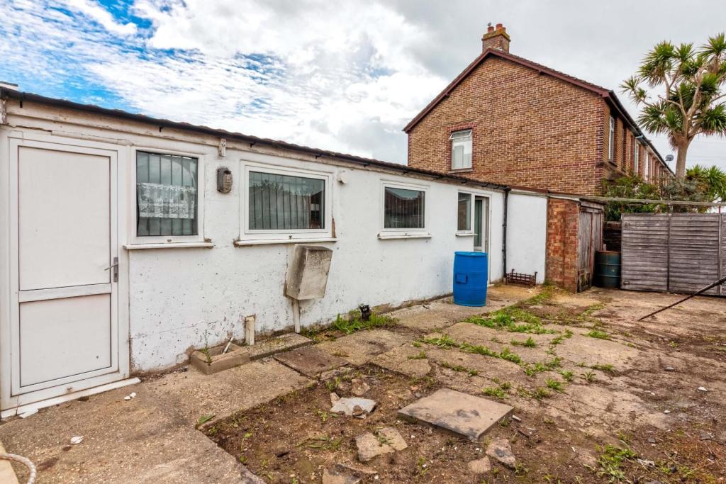 Commercial property for sale in Sompting Road, Lancing, BN15