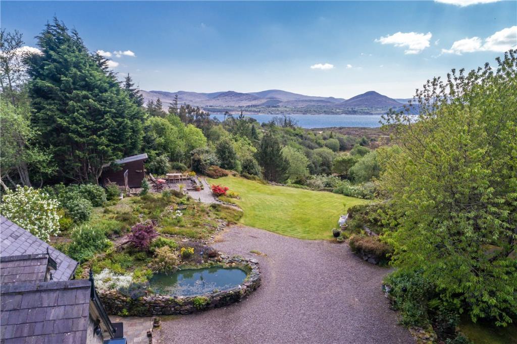 Country house for sale in Derreenrickard Cottage, Tahilla, Sneem