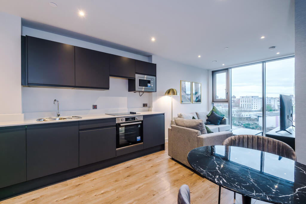 Main image of property: Flat 401 Greengate, Salford, M3