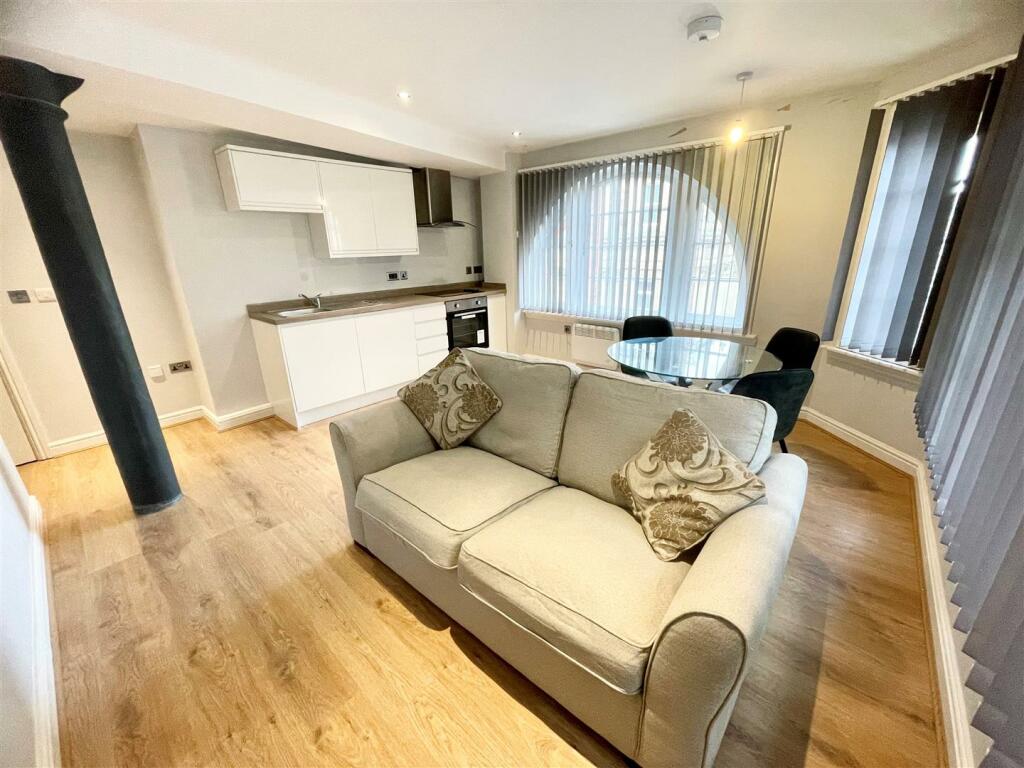 1 bedroom apartment for rent in Princes Buildings, Dale Street, L2