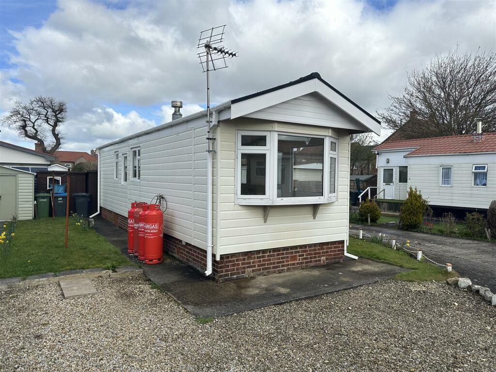 2 bedroom park home for sale in Millbank Court, Thirsk, YO7