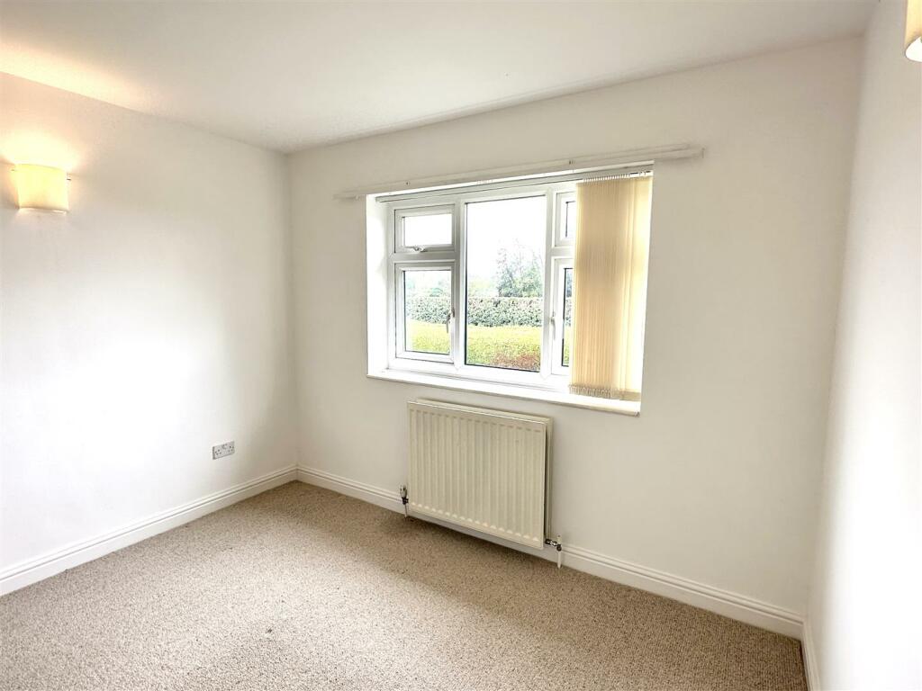 3 bedroom bungalow for sale in Back Lane, Sowerby, Thirsk, YO7