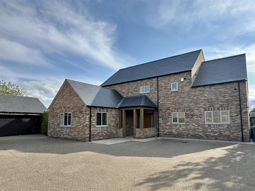Main image of property: South Kilvington, Thirsk