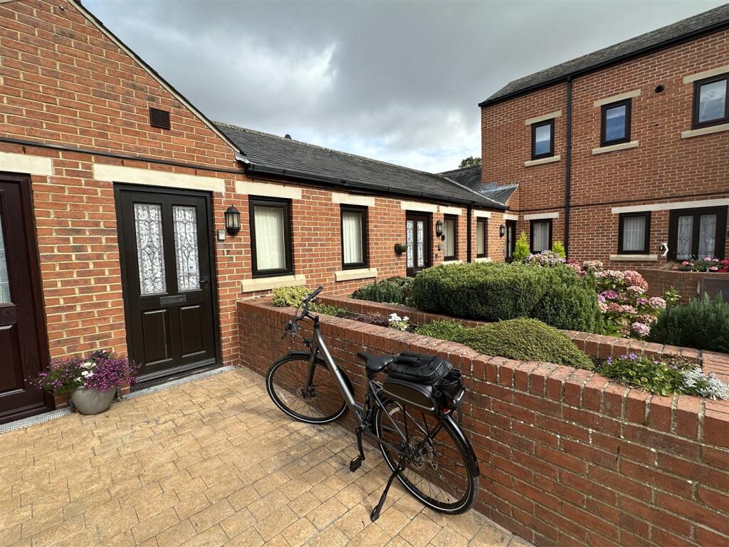 Main image of property: Back Lane, Sowerby, Thirsk