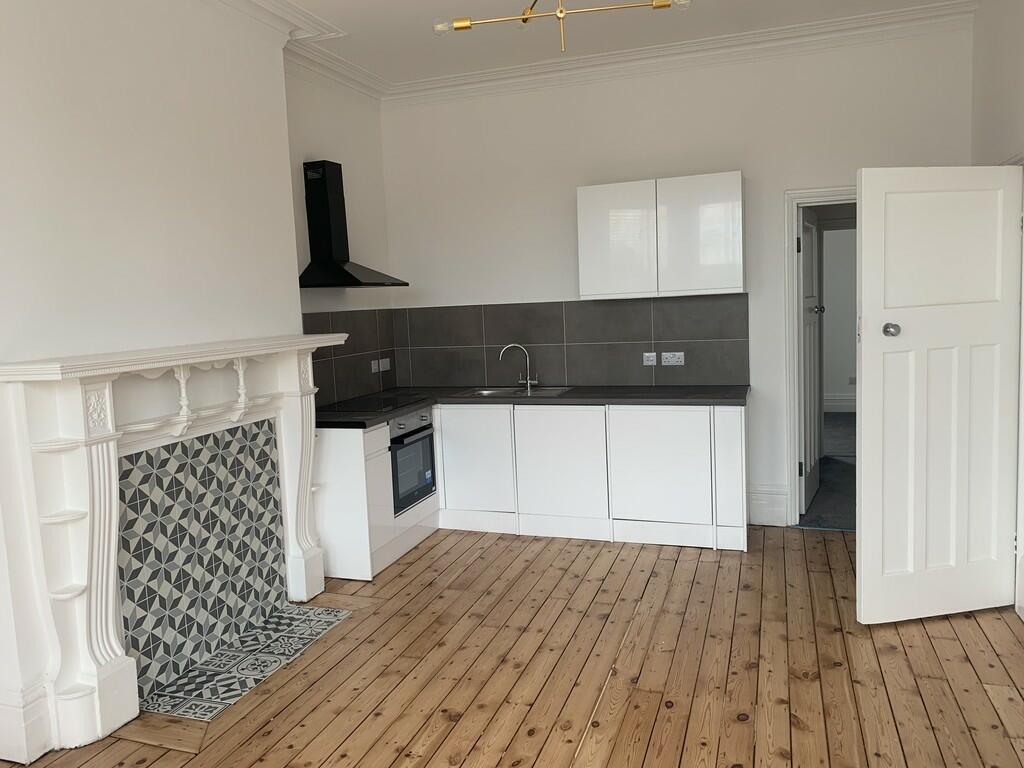 2 bedroom apartment for rent in Zulla Road , Mapperley Park, NG3