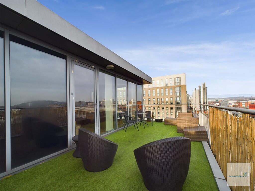 Main image of property: The Hicking Building, Queens Road 