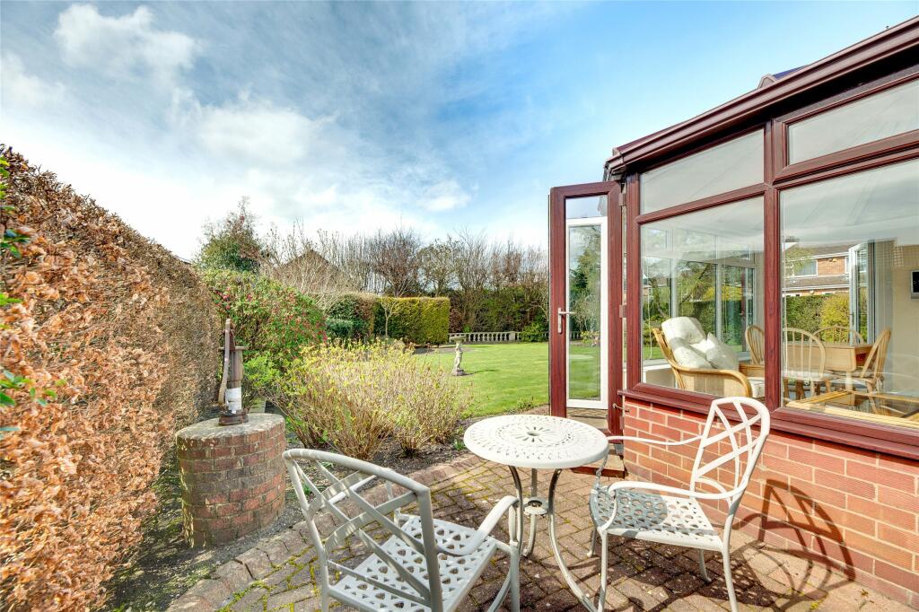 3 bedroom bungalow for sale in North Road, Dipton, Stanley, County