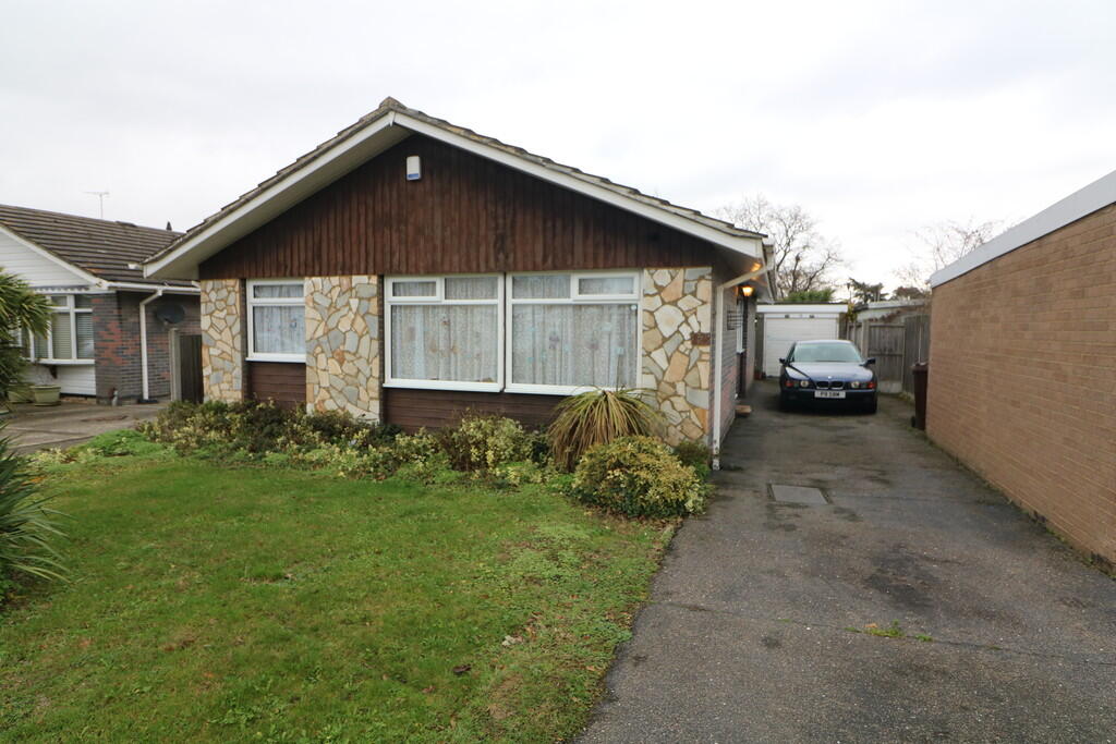 Main image of property: Glebelands, Benfleet
