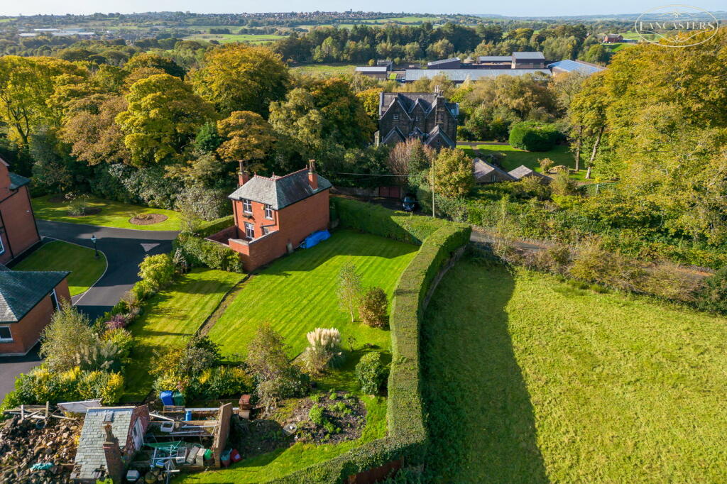 3 bedroom detached house for sale in Dryfield Lane, Rivington, Bolton, BL6