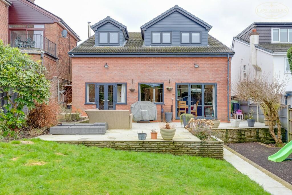 5 bedroom detached house for sale in Foxholes Road, Horwich, Bolton, BL6