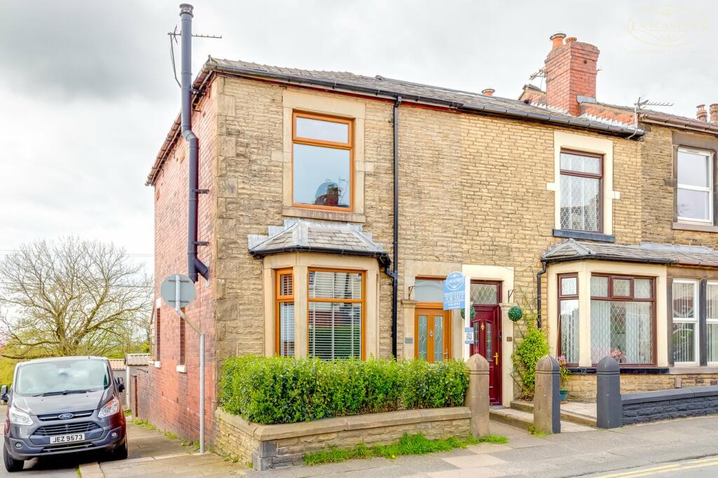 3 bedroom terraced house for sale in Crown Lane, Horwich, Bolton, BL6