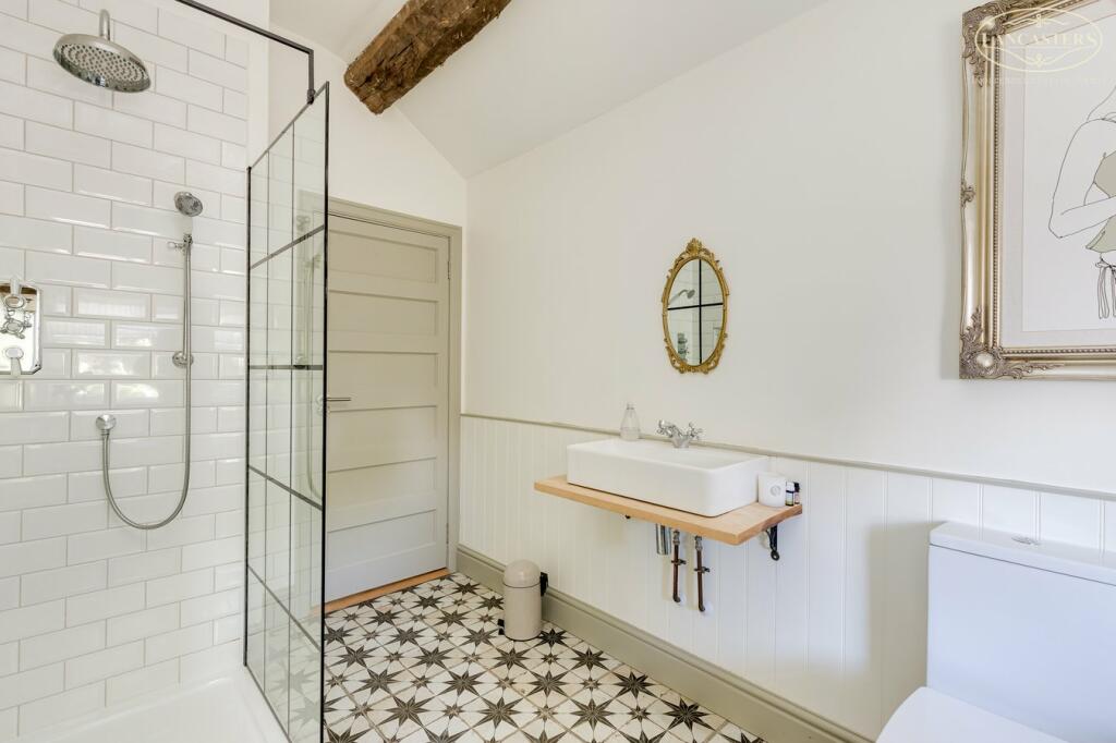 Additional property image - Woodsleigh Cottages, Lady Bridge Lane, BOLTON, BL1