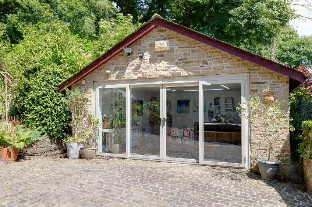 Additional property image - Woodsleigh Cottages, Lady Bridge Lane, BOLTON, BL1