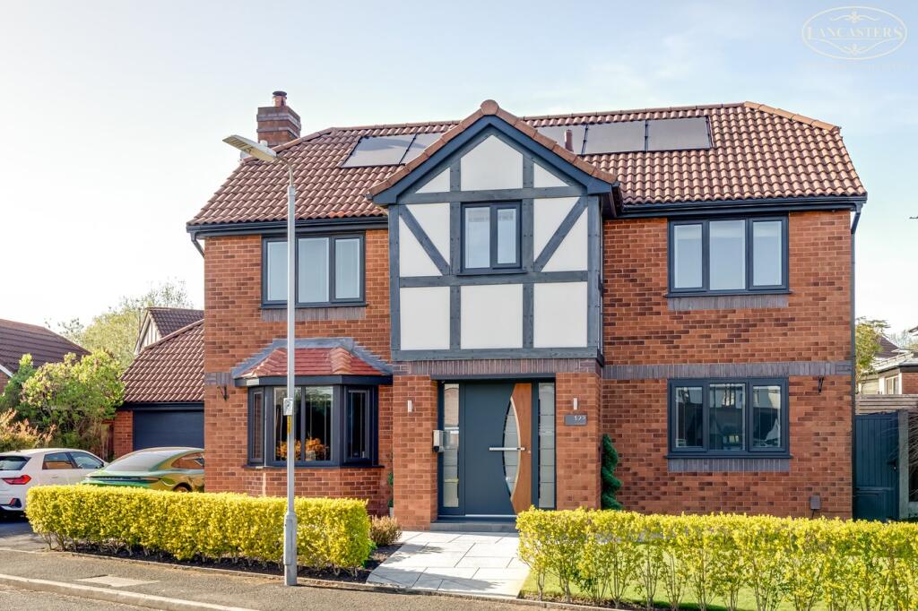 Main image of property: Parkway, Westhoughton, Bolton, BL5