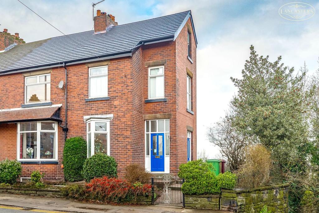 4 bedroom semidetached house for sale in Crown Lane, Horwich, BL6