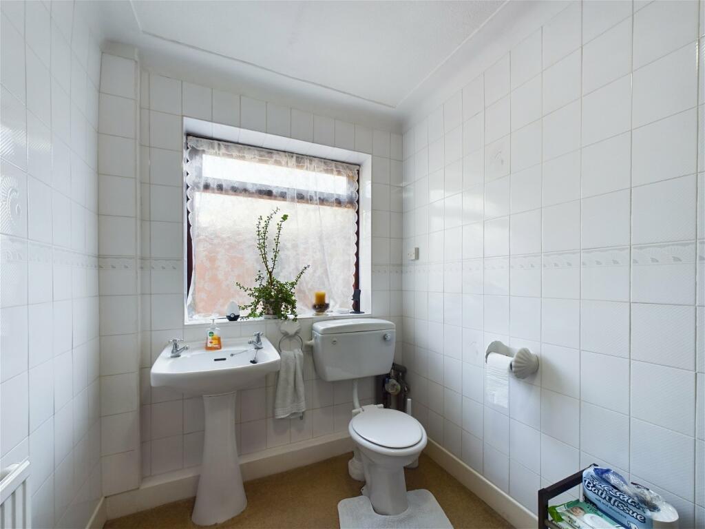 3 bedroom detached house for sale in Sefton Gardens, Aughton, Ormskirk, L39