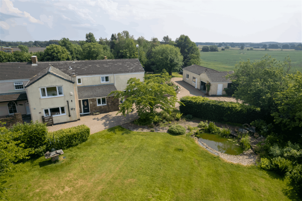 4 bedroom semidetached house for sale in Spa Lane, Lathom, Ormskirk, L40