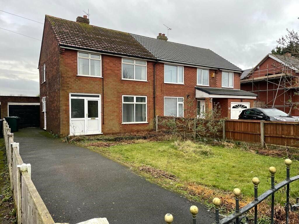 3 bedroom semidetached house for sale in High Street,Skelmersdale,WN8