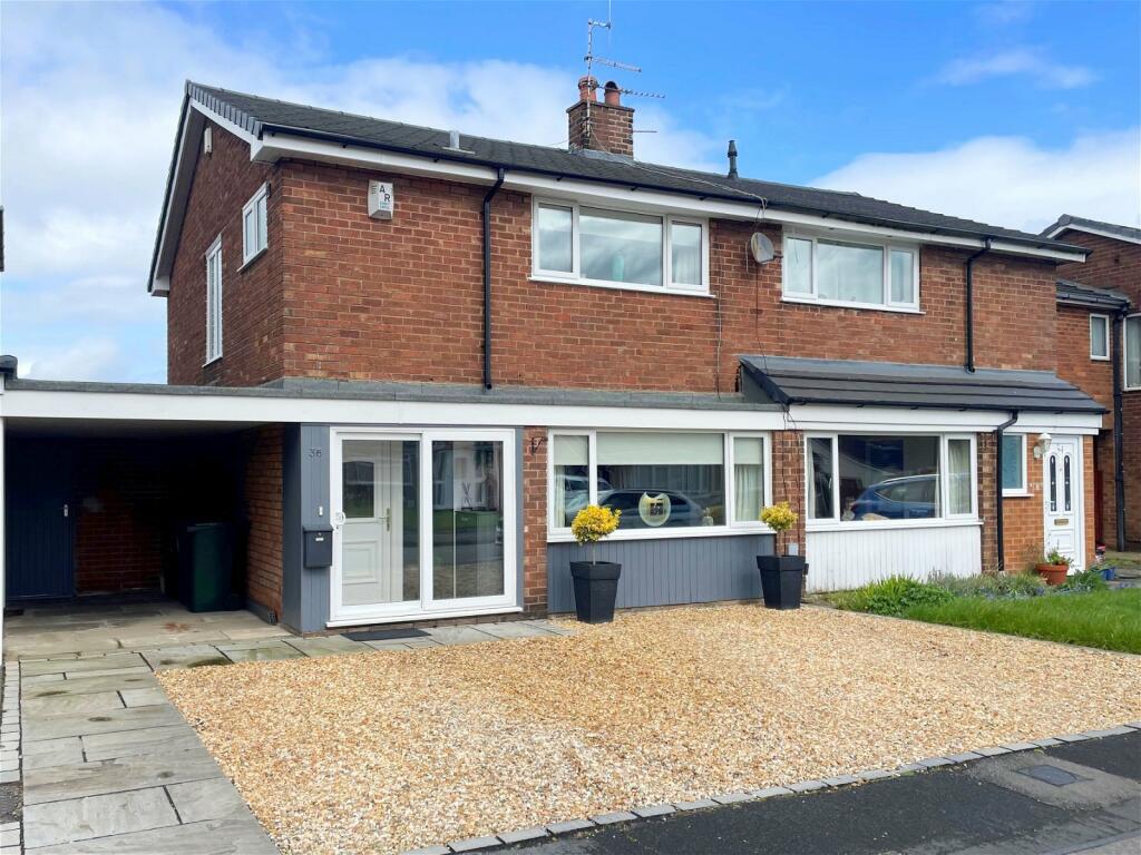 3 bedroom semidetached house for sale in Croft Avenue, Burscough, Ormskirk, L40 5TB, L40
