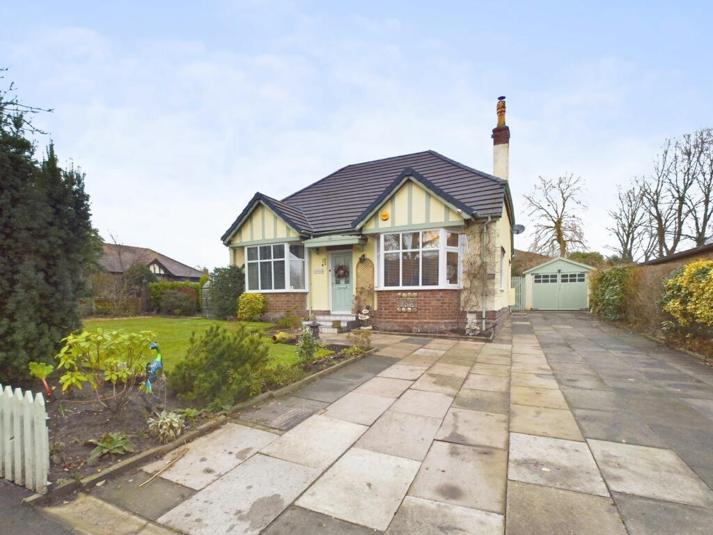 Main image of property: Chester Road, Grappenhall, Warrington, WA4 2QE