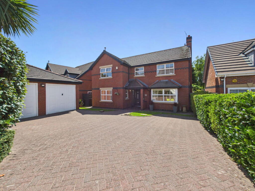 Main image of property: Hill Rise View, Aughton, L39 3RG