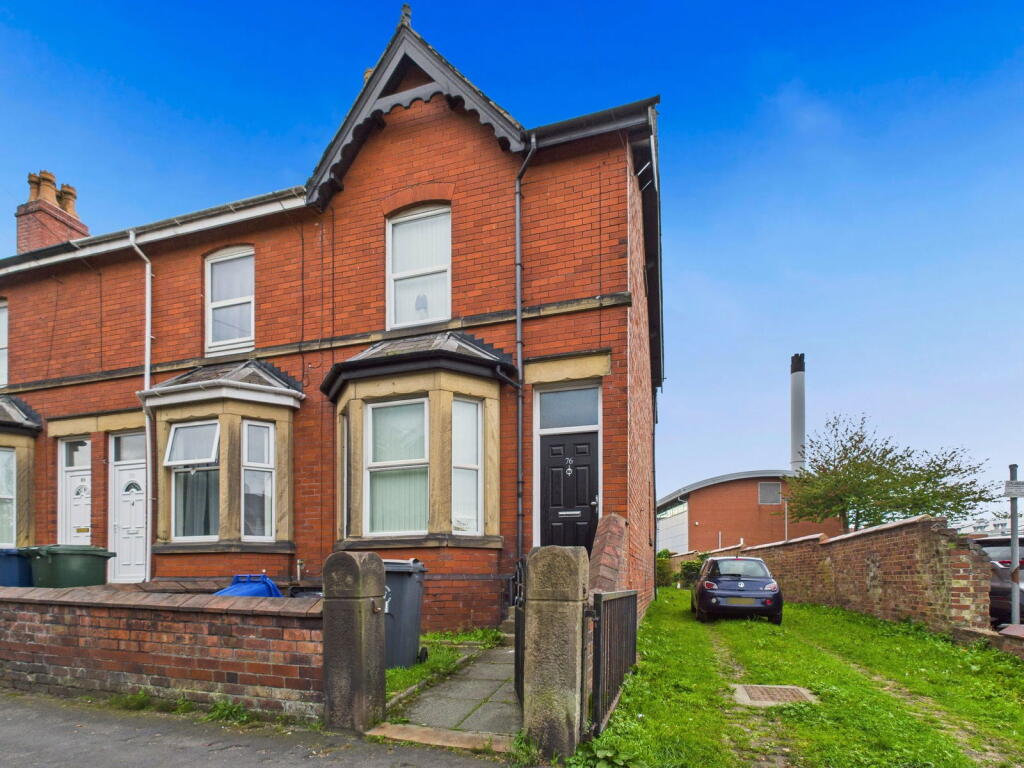 Main image of property: Wigan Road, Ormskirk, L39 2BA