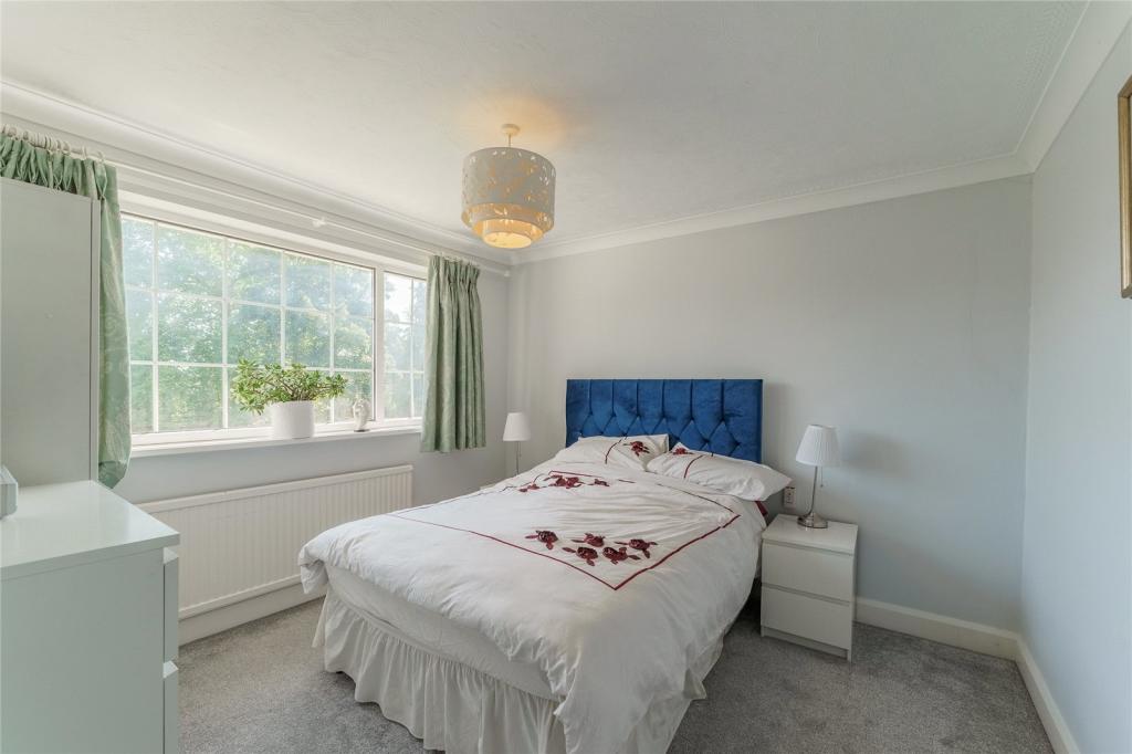 4 bedroom detached house for sale in Rectory Garth, Hemsworth