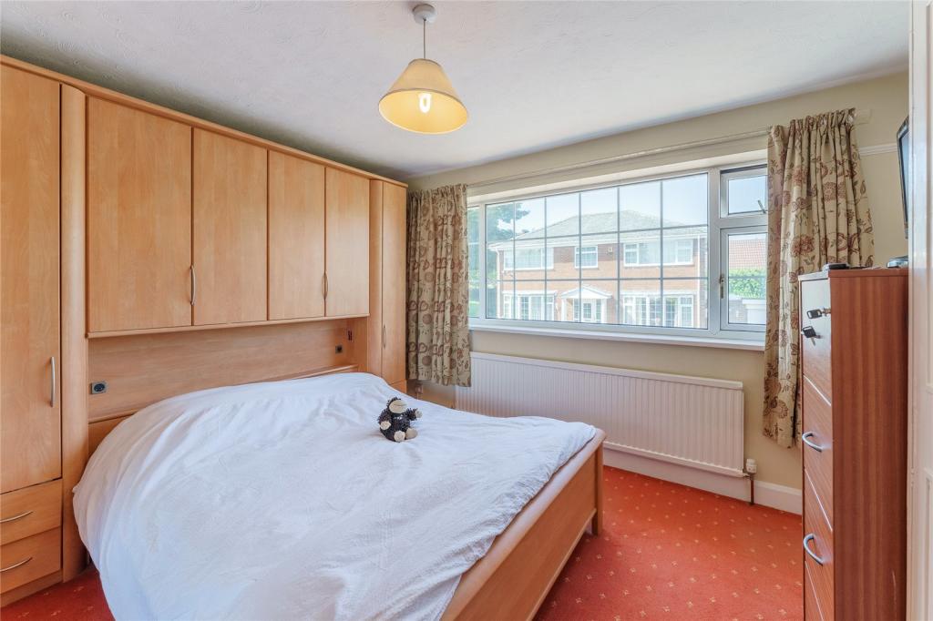 4 bedroom detached house for sale in Rectory Garth, Hemsworth