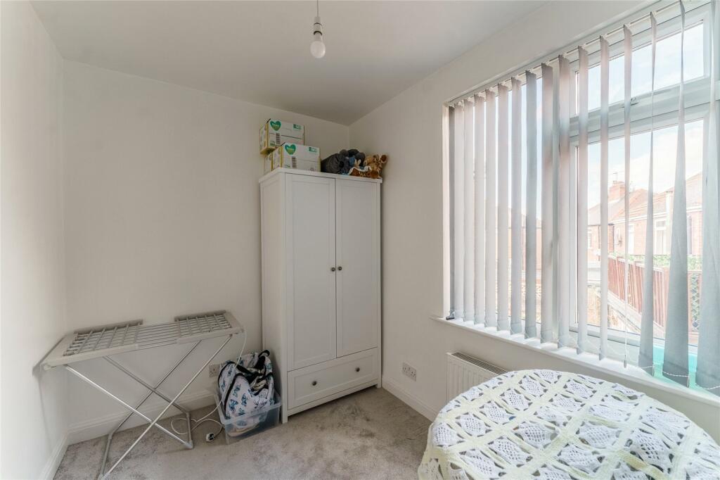 2 bedroom semidetached house for sale in Westfield Lane, South Elmsall