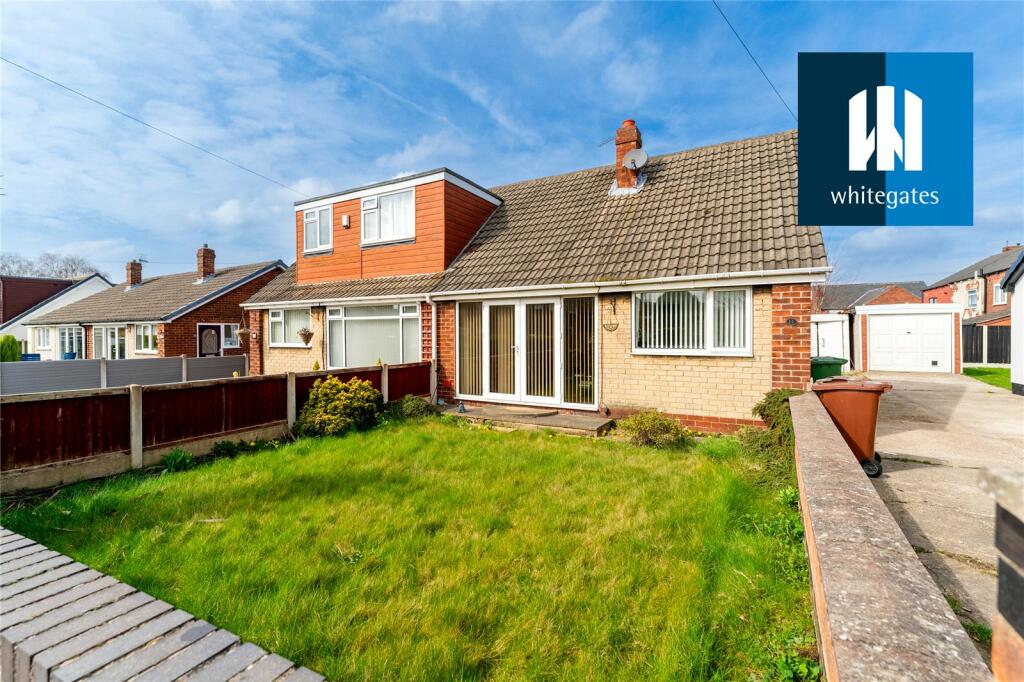 2 bedroom bungalow for sale in Charles Street, Ryhill, Wakefield, West