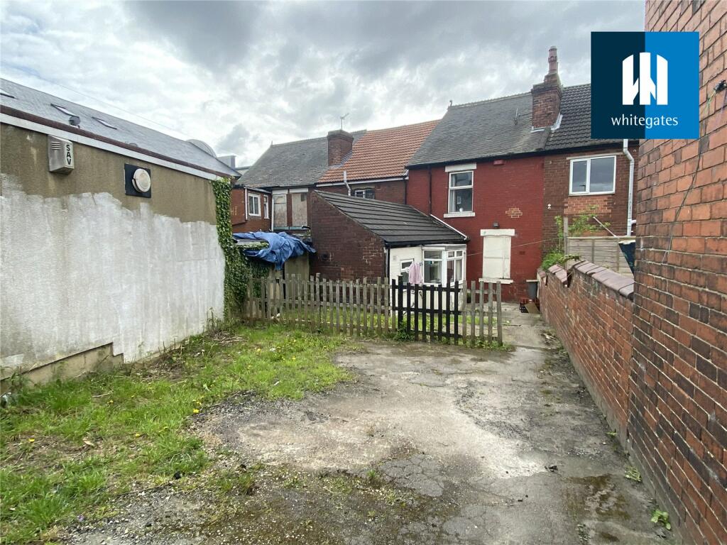 Main image of property: Barnsley Road, South Elmsall, Pontefract, West Yorkshire, WF9