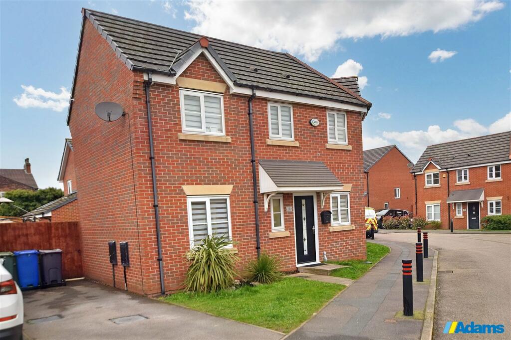 3 bedroom semidetached house for sale in Shackleton Avenue, Farnworth