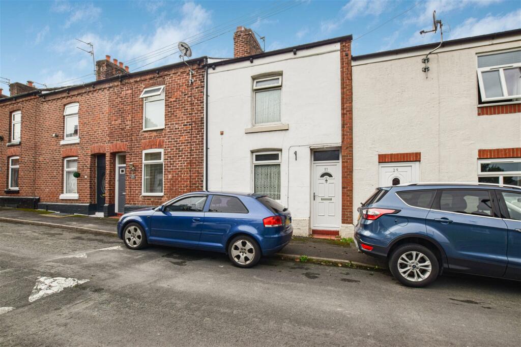 2 bedroom terraced house for sale in Leinster Street, Runcorn, WA7