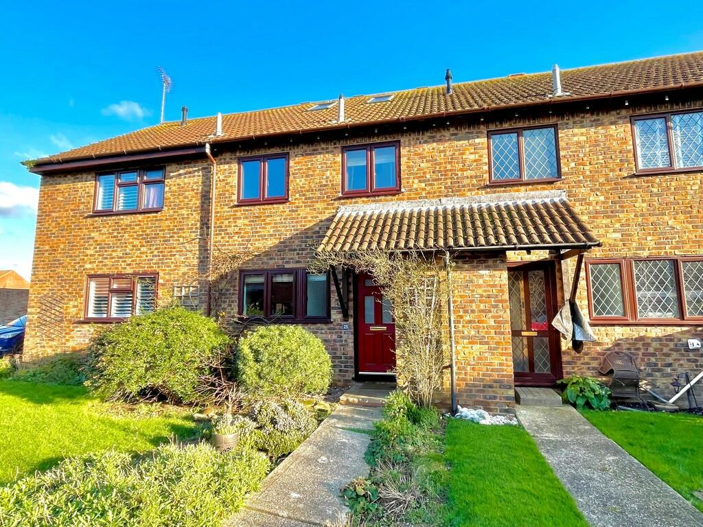 4 bedroom terraced house for sale in Wakehurst Place, Rustington, BN16