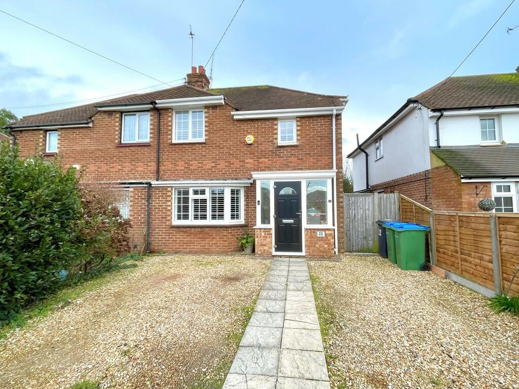3 bedroom semidetached house for sale in Northway Road, Littlehampton, BN17