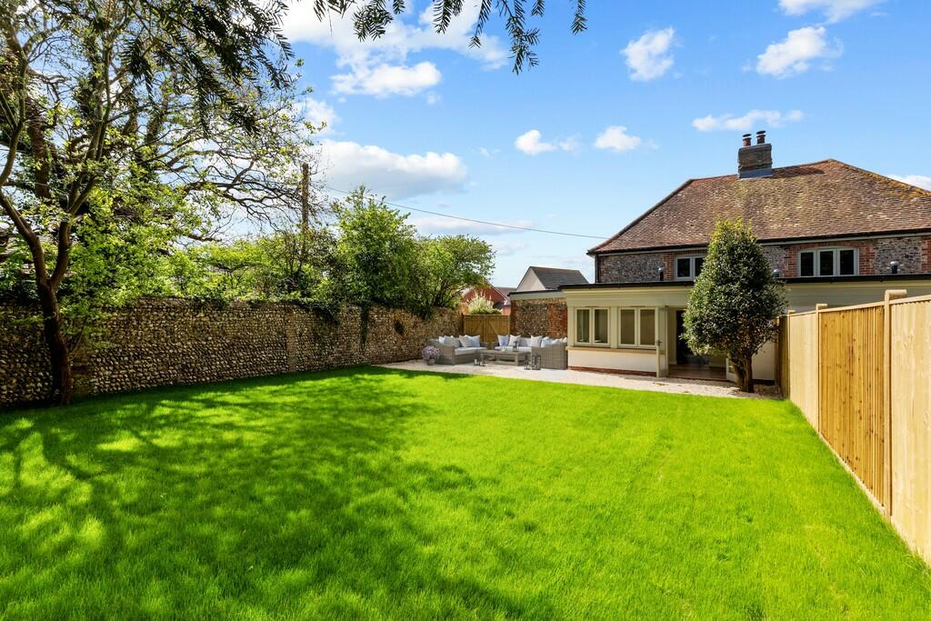 Additional property image - Courtwick Lane, Littlehampton
