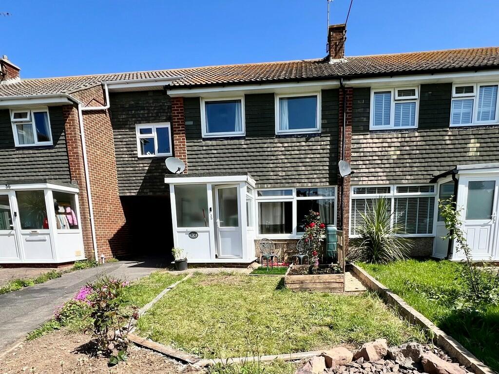 3 bedroom end of terrace house for sale in Fontwell Close, Rustington, BN16