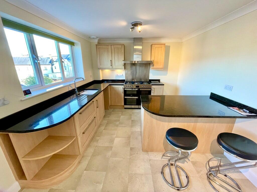 Additional property image - Pier Road, Littlehampton