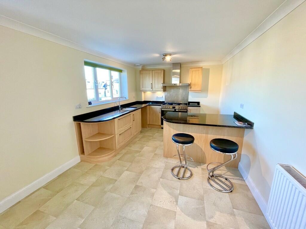 Additional property image - Pier Road, Littlehampton