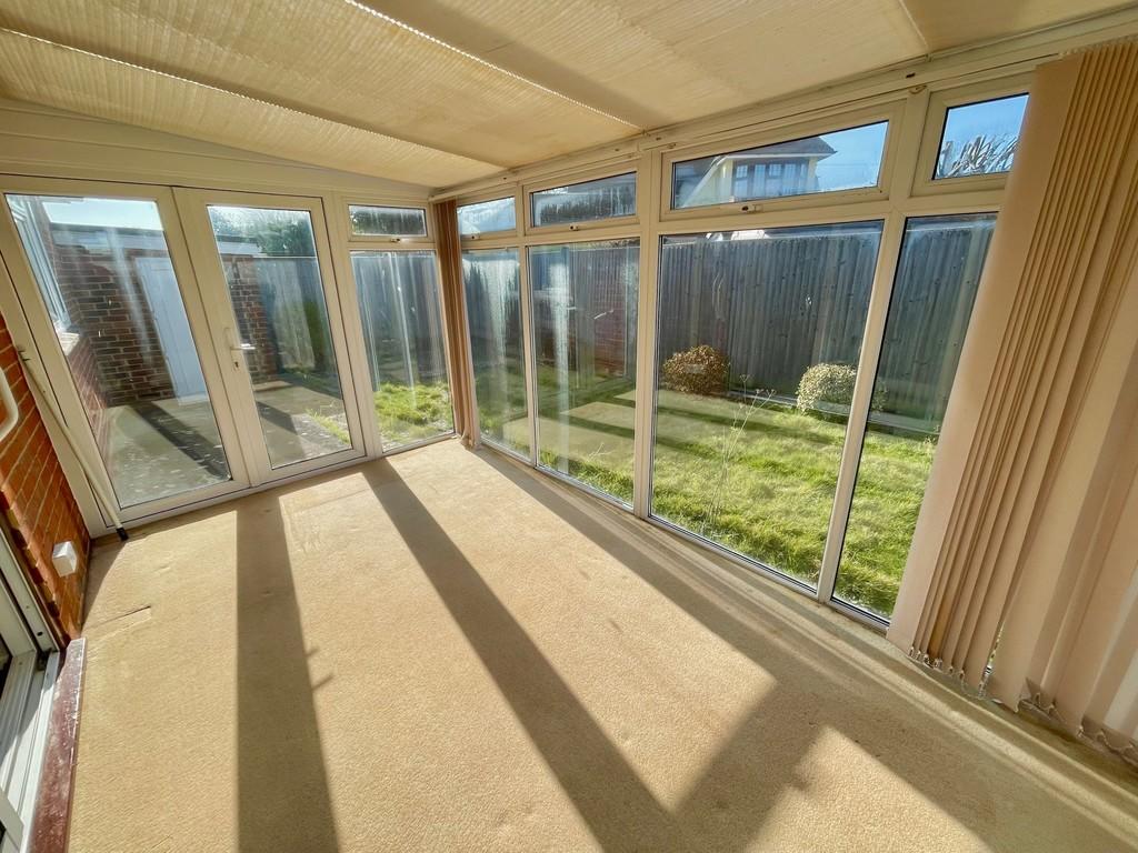 3 bedroom detached bungalow for sale in Sea Lane Gardens, Ferring, BN12