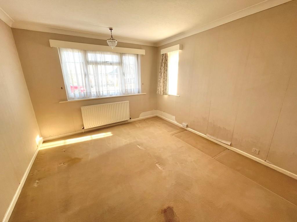 3 bedroom detached bungalow for sale in Sea Lane Gardens, Ferring, BN12