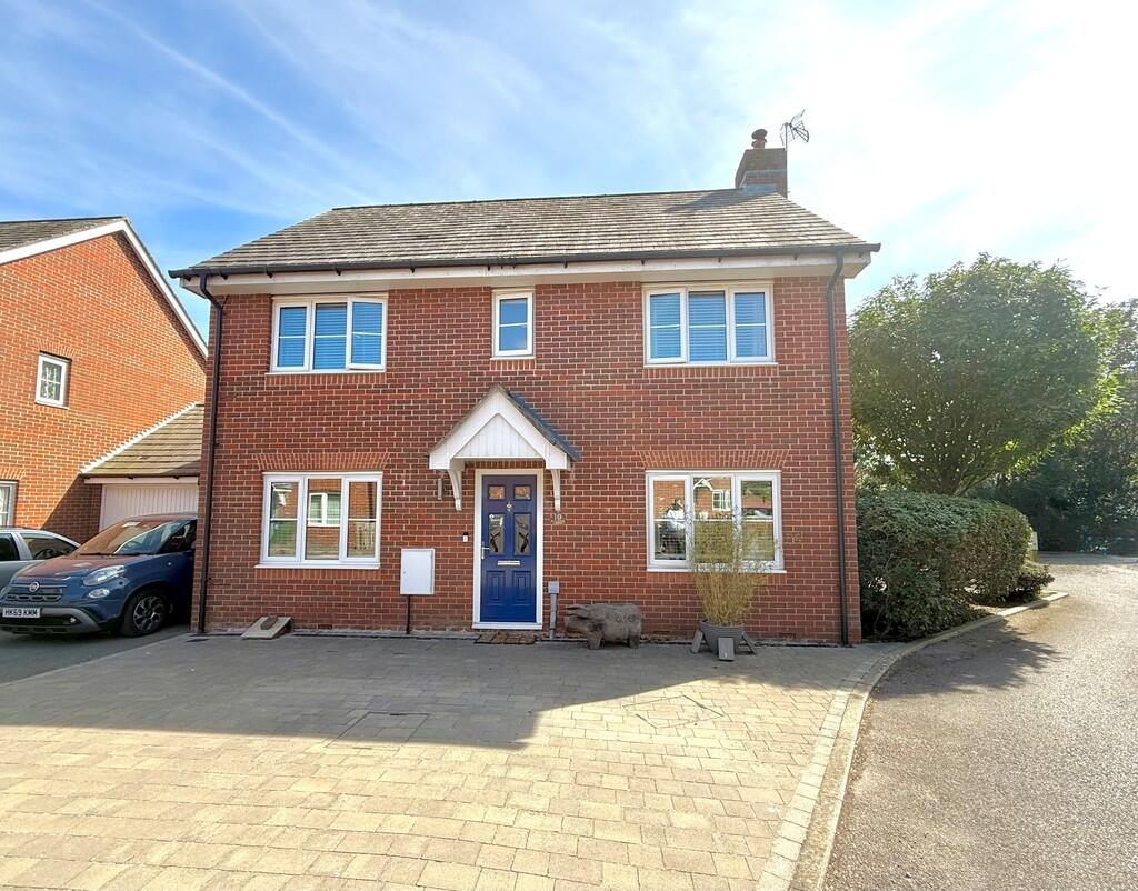 Main image of property: Faulkner Gardens, Littlehampton