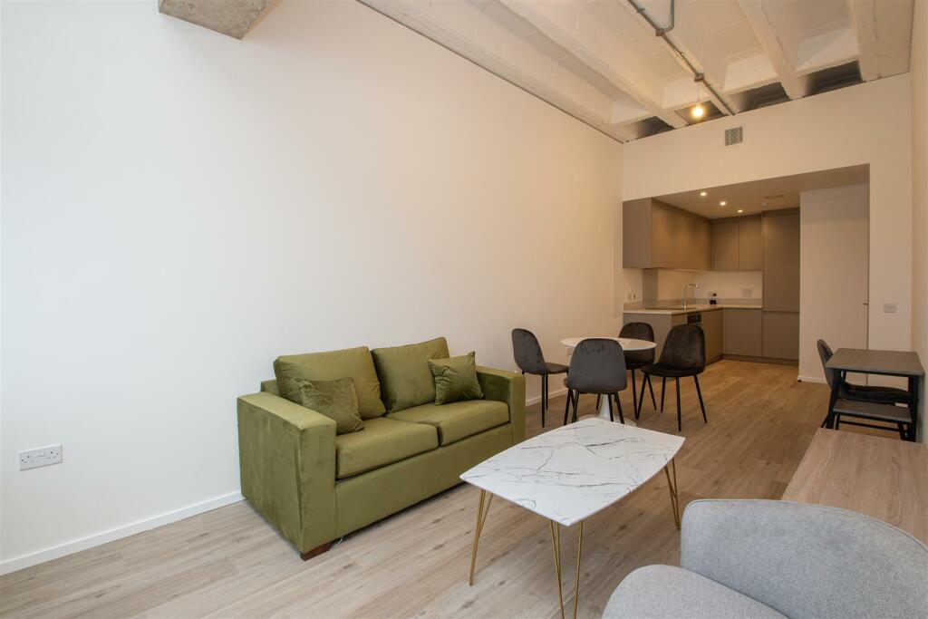 1 bedroom apartment for rent in Station House, Central Milton Keynes, MK9