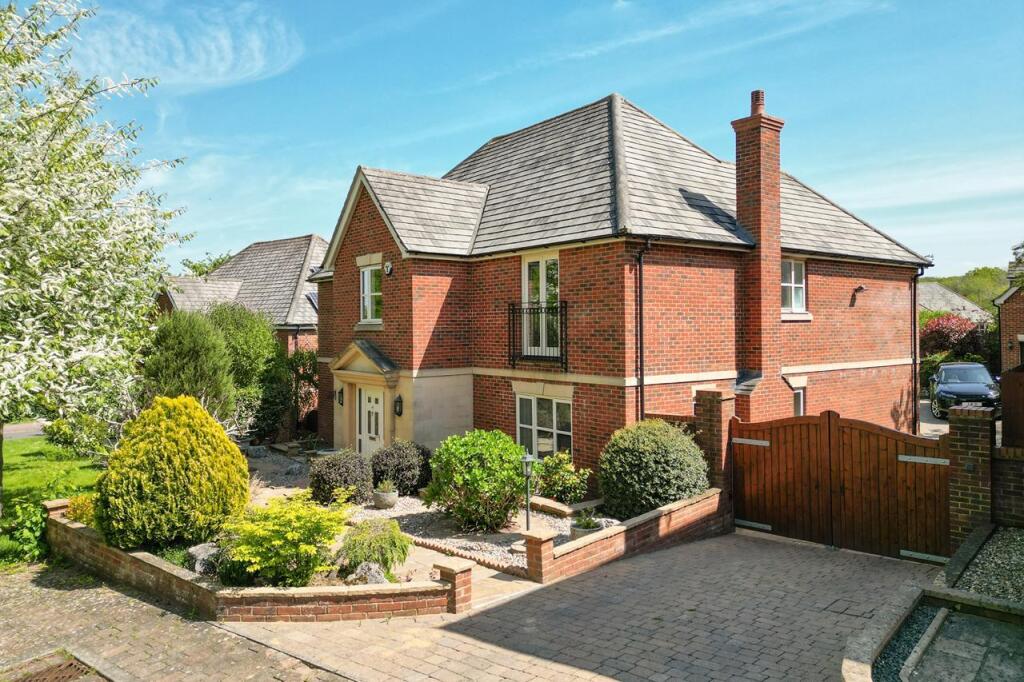 Main image of property: Darwin Close, Medbourne, Milton Keynes