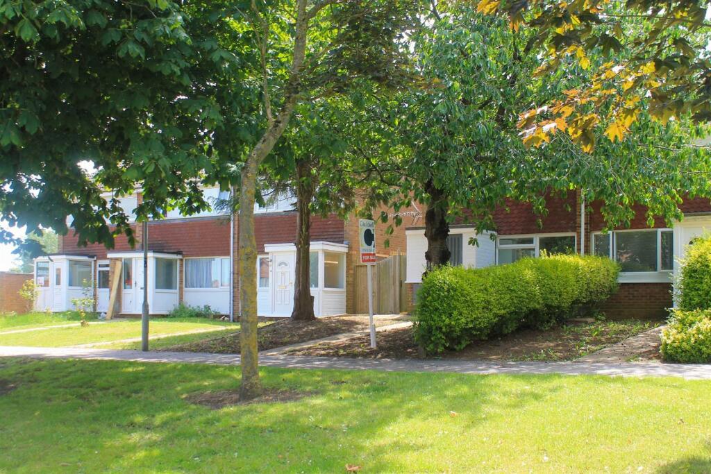 Main image of property: Tiffany Close, Bletchley, Milton Keynes